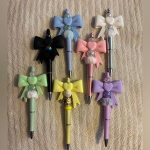 Colorful Bow Pens Set